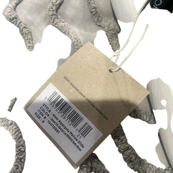 Tom’s Alpargata Mallow Slide • Size 9 - Picture 9 of 16